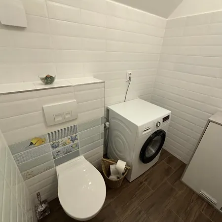 Lime Apartment *