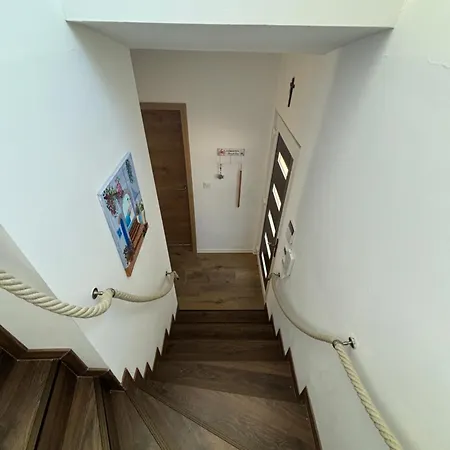 Apartment Lime Zamardi