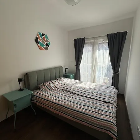 Lime Apartment Zamardi