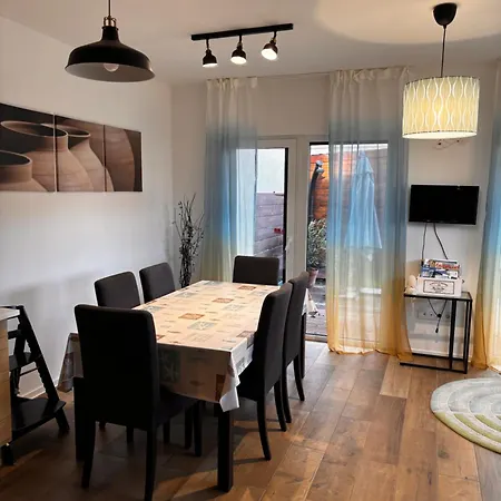 Lime Apartment Zamardi